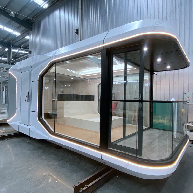 Guose-T6 8.5meter Prefab Custom Eco Capsule House With Balcony