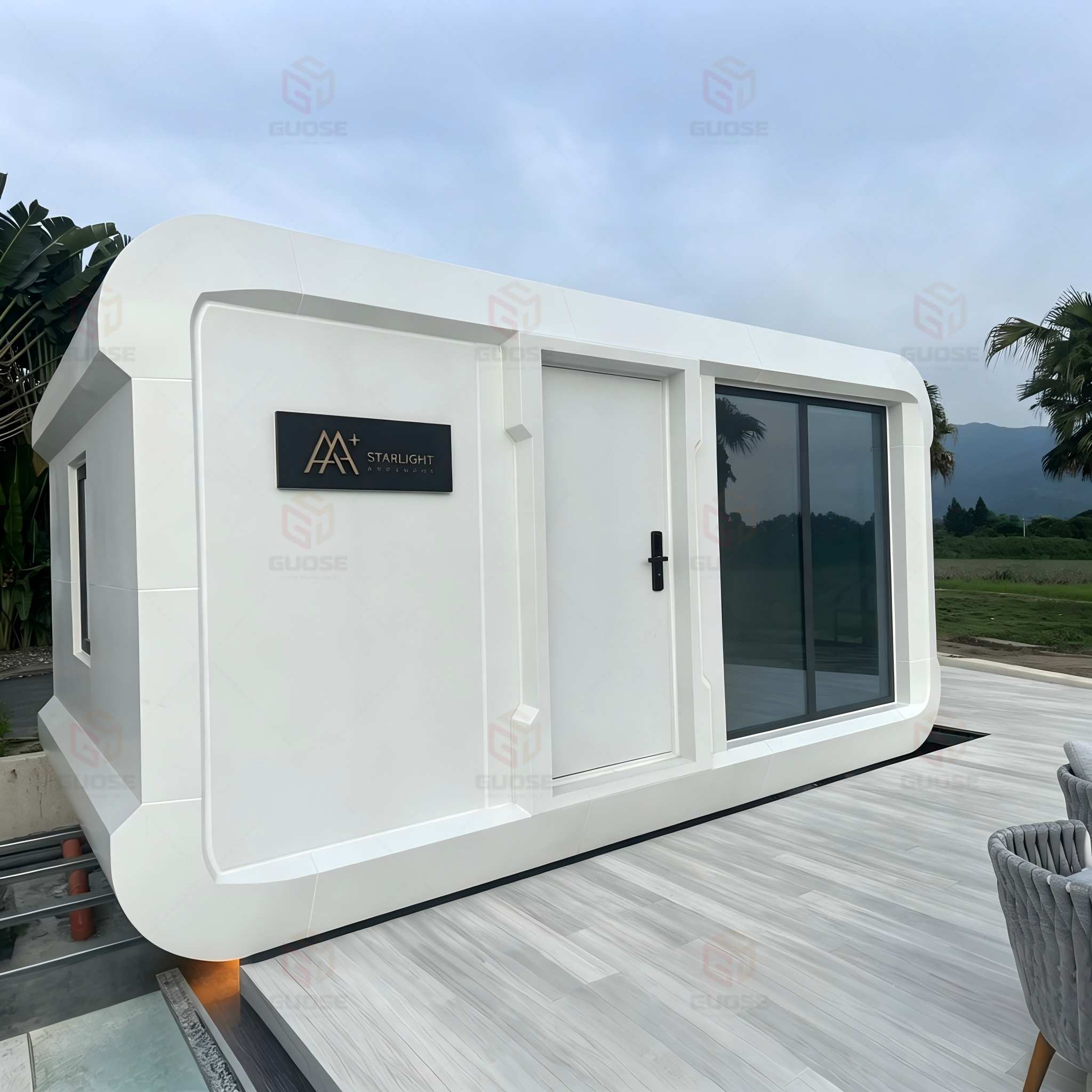 High End Smart Capsule House Luxury Compact Pod Home with Premium Furniture for Boutique Hotel and Luxury Accommodation