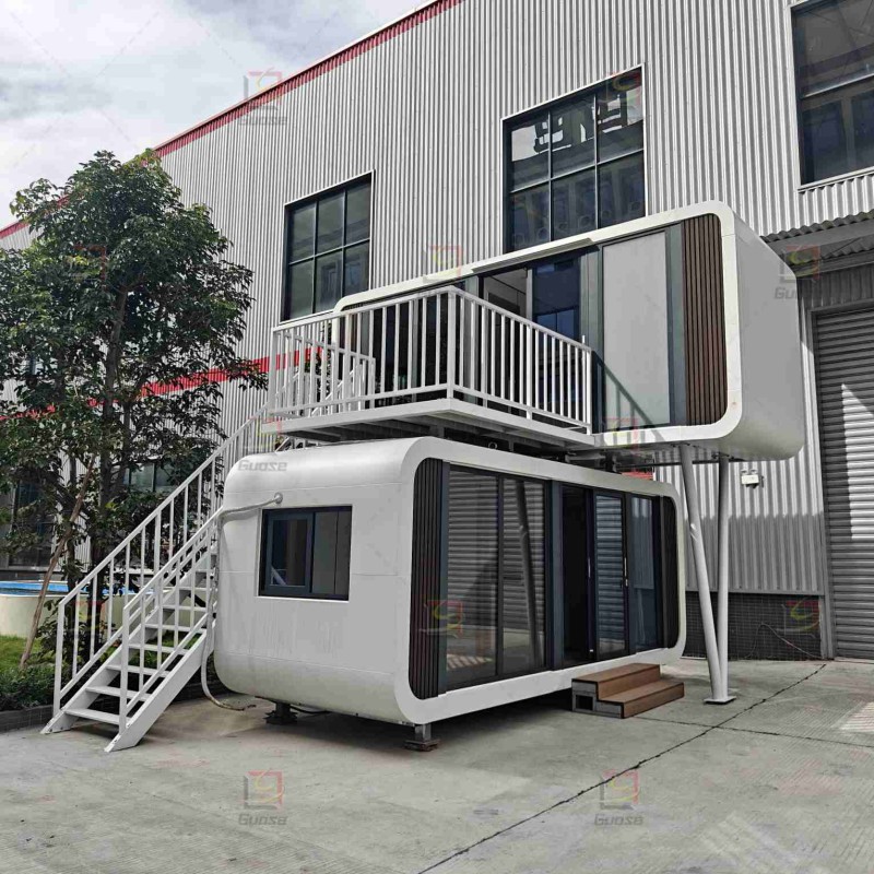 Double-story mobile houses with decoration
